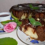 Шоколадный пирог с шариками из творога