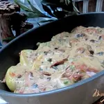 Запеканка из картофеля под грибным соусом