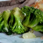 Брокколи с чесноком
