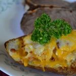 Фаршированный картофель с беконом