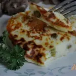 Картофельные котлеты с зеленым горошком