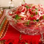 Фитнес-салат с яблоком и свеклой