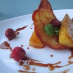 Тюиль с кусочками ананаса в карамели
