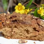 Кекс с сахарным сиропом и с корицей.