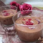 Шоколадный крем-мусс с малиной