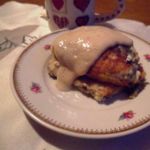 Маковые сырники с банановым соусом