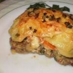 Мясо запеченное в духовке с картофелем