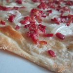 Тарт фламбе ( Tarte flambée )