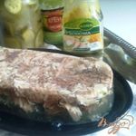 Холодец из курицы  и говядины.