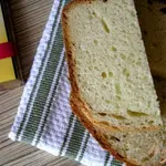 Молочный хлеб с белым шоколадом