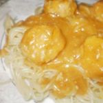 Мини-фрикадельки в томатно-сырном соусе
