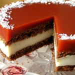 Шоколадный кокосово-томатный торт