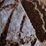 Ржаной хлеб с овсом и финиками