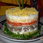 Салат слоеный Печень под шубой