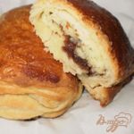 Вкусные слойки с шоколадом
