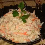 Салат из белой редьки с сельдереем, яблоком и морковью