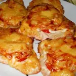 Индейка запеченная с ананасами под сырной корочкой
