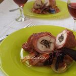 Фаршированное куриное филе в ветчинной шубке