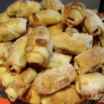 Пальчики с прессованным повидлом и орехами