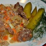 Мясо тушенное по-суздальски