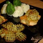 Куриная грудка запеченная , с овощным гарниром
