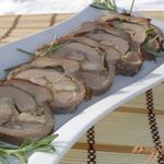 Рулет из индейки и моцареллы
