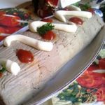 Куриный паштет с персиками и карамелизированным луком.