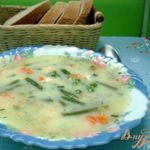Суп с горошком, фасолью и сыром