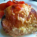 Куриные бедрышки, запеченные под сырной корочкой