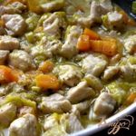 Рагу из индейки с луком-пореем