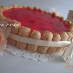 Малиновая шарлотка