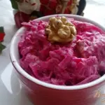 Салат из свеклы и грецких орехов