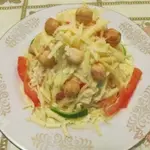 Салат с орешками