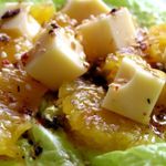 Салат с апельсинами и сыром Эмменталь