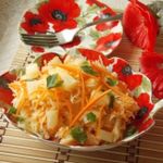 Салат из капусты, яблок и ананасов
