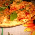 Пицца с курицей и рисом