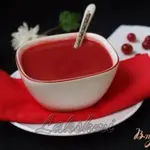 Соус к мясу из клюквы