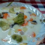 Суп с сырками, шампиньонами и капустой романеско