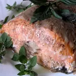 Ароматный лосось с травами