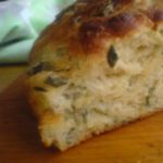 Хлеб с зелёным луком