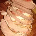 Свиная вырезка в беконе