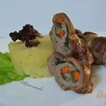 Свиные рулетики с начинкой