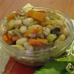 Овощное рагу с фасолью.