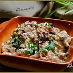 Фрикасе из курицы с лисичками и шафраном