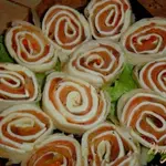 Рыбно-икорный рулет из лаваша