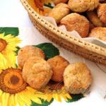 Творожное печенье с курагой Снежки