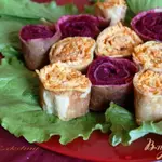 Закуска из блинов Розы