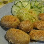 Куриные крылья в картофельной панировке.