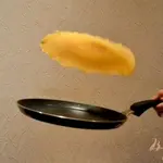 Вот так Мы жарим блины!!!)