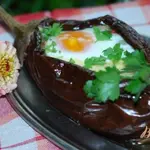 Аджапсандал в баклажане с яйцом.